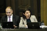 Ուսուցչի 1 դրույքի համար աշխատավարձը կավելանա, դասագրքերի համար վճարն էլ կհանվի. Կառավարությունը ընդունեց որոշման նախագիծ